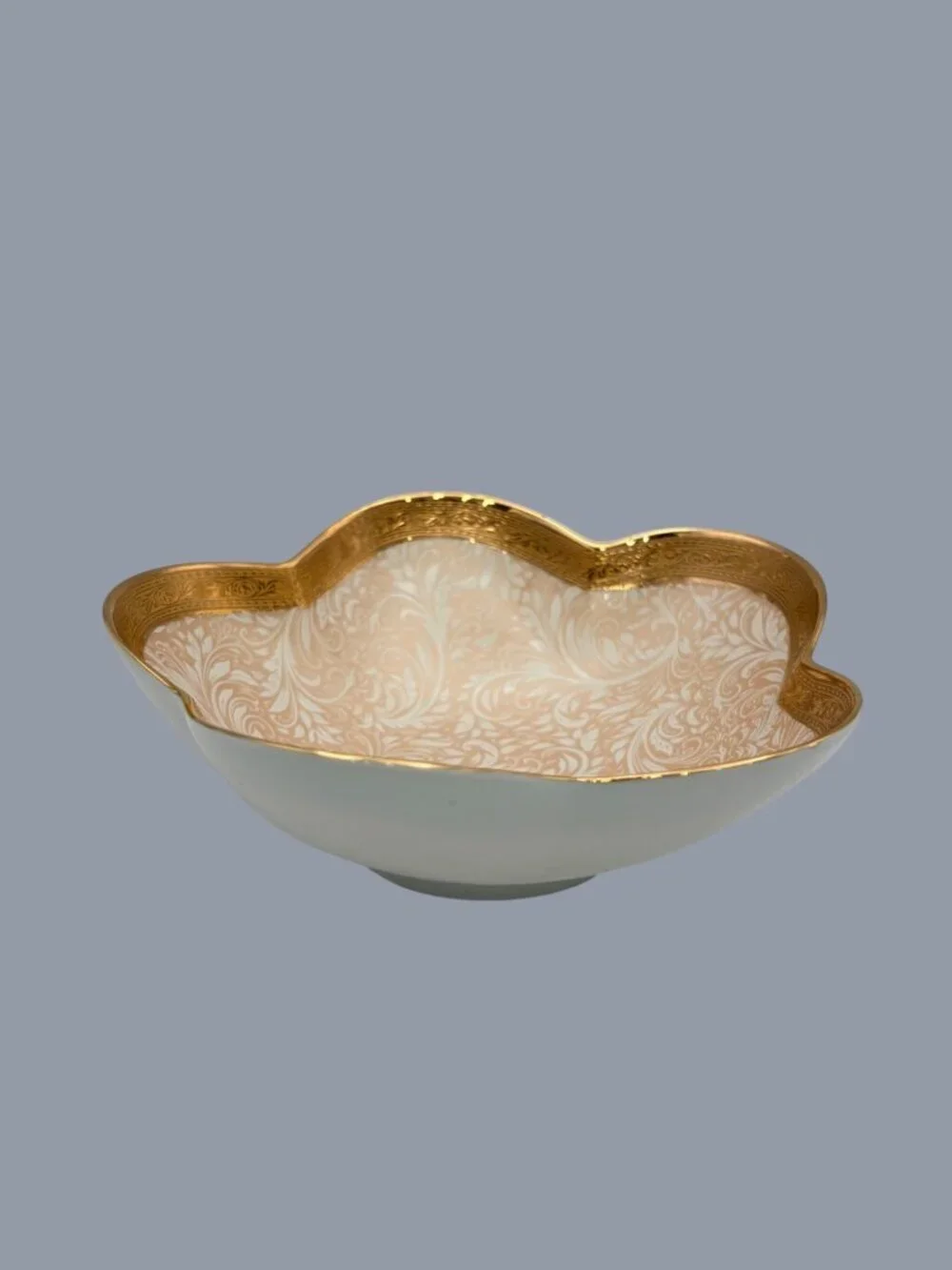 VTG L’Étoile Limoges Porcelain Bowl with 22K Gold Trim –Scalloped Floral -FRENCH